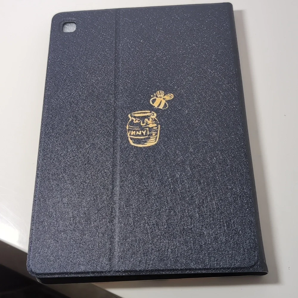 Winnie the Pooh Black and Red Tablet Cover